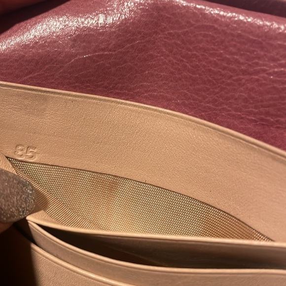 Prada Saffiano Bow Zippy Wallet - Picture 11 of 17